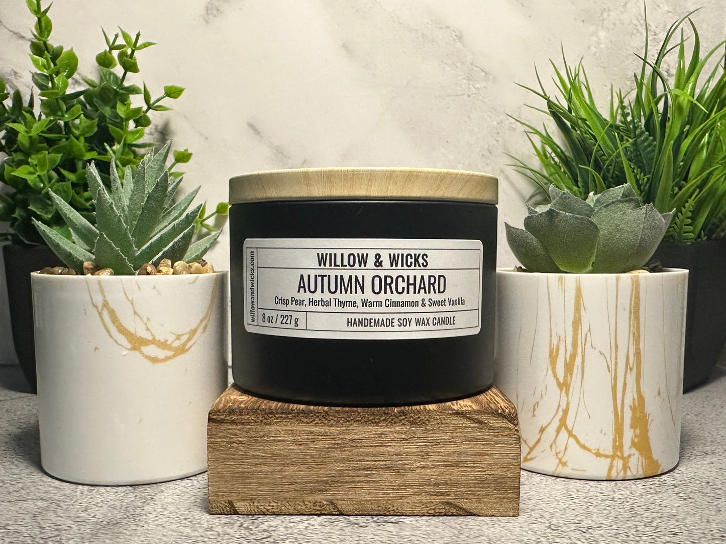 Autumn Orchard Candle | Pear, Cinnamon, Vanilla & Thyme